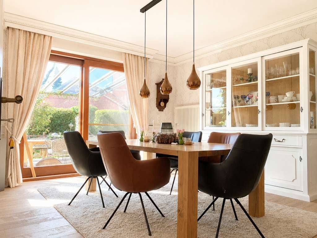 Immobilie in Stolzenau - Exklusives Anwesen mit luxuriösem Wohnen & repräsentativem Bürogebäude auf ca. 3.540 m² Grundstück - Bild 1