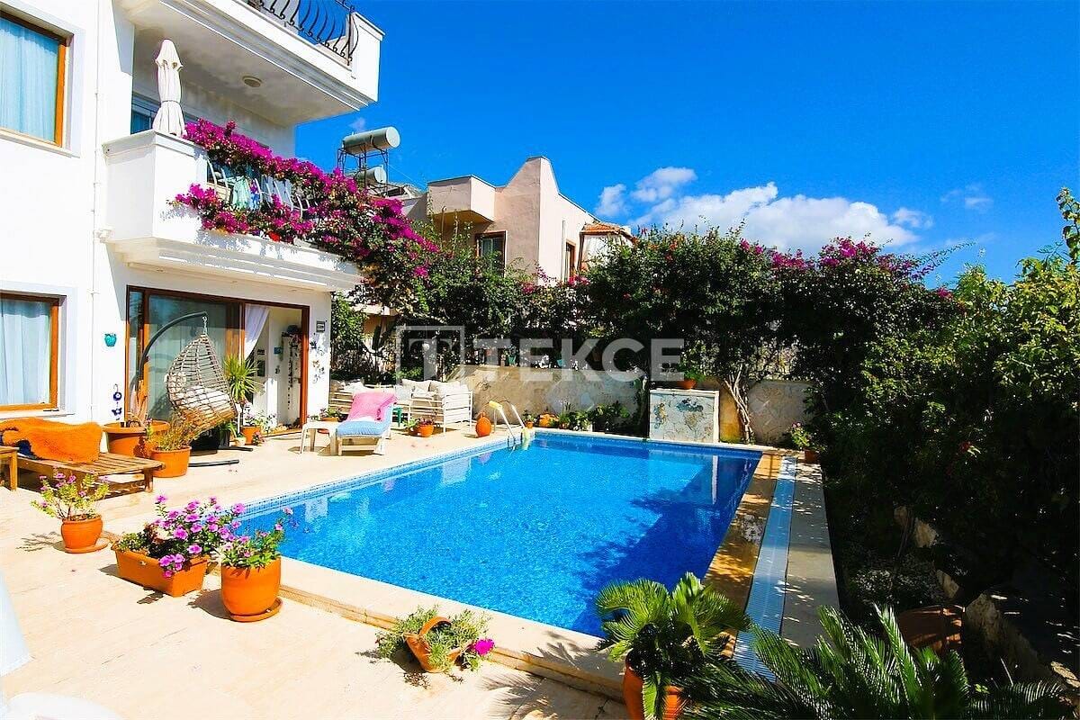 Immobilie in Paitzdorf - Maisonette-Wohnung mit Meerblick nahe des Zentrums von Kas in Antalya - Bild 0