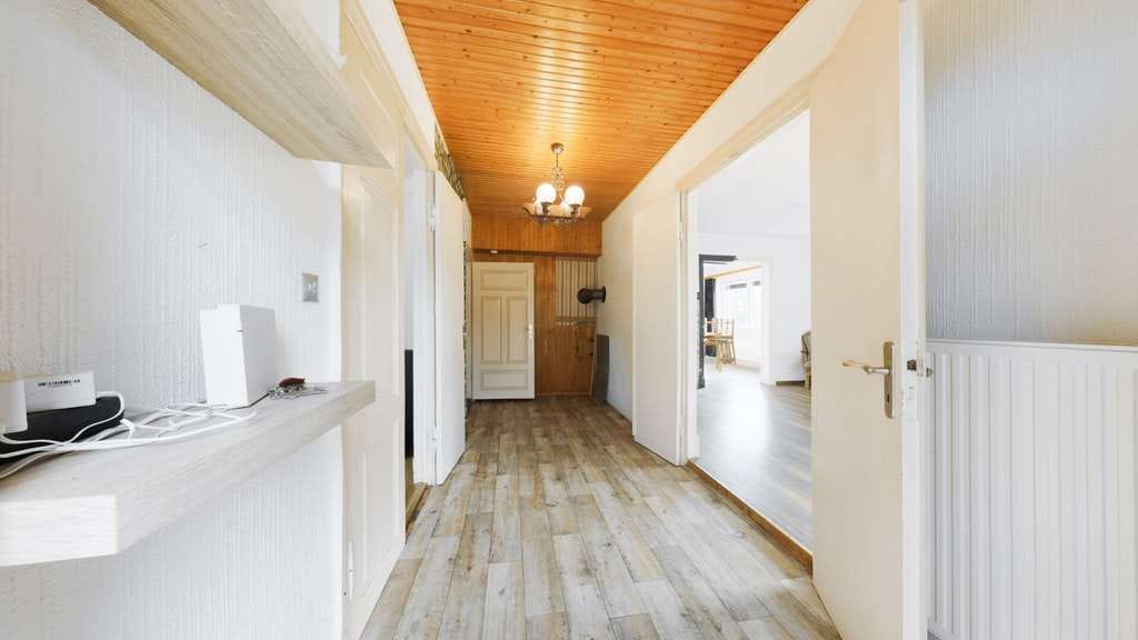 Immobilie in Schalkholz - Landleben Pur : Resthof mit 12.501 m² Grundstück für Pferde und Visionen - Bild 2