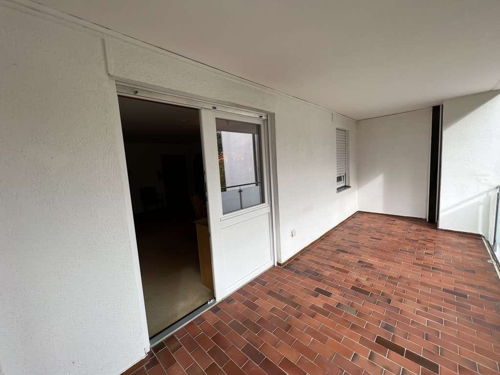 Immobilie in Pullach im Isartal - Geothermie - Pullach - helle, große Wohnung auf parkähnlichem Grundstück - Bild 2