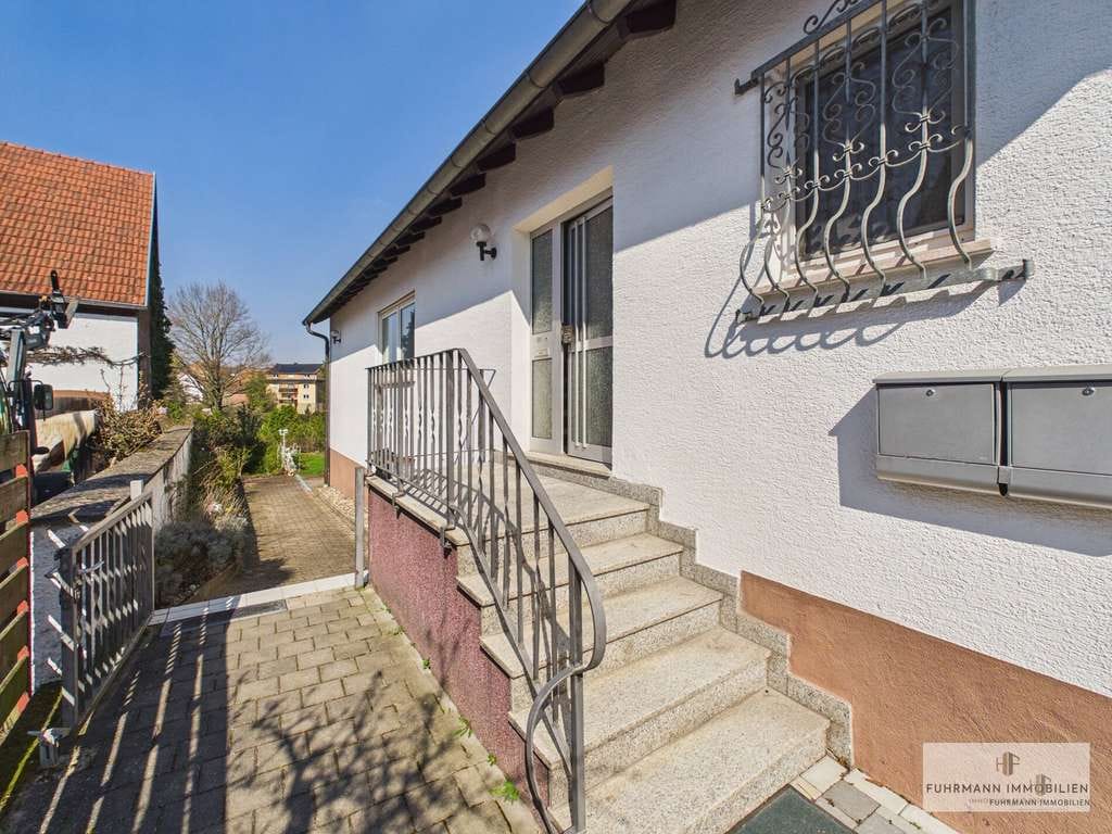 Immobilie in Mackenbach - Parkähnliches Anwesen nahe Ramstein – großzügiges Wohnen mit moderner Einliegerwohnung - Bild 4