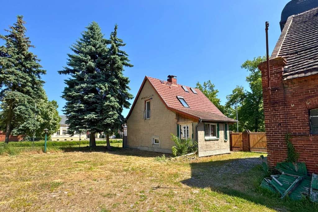 Immobilie in Wust-Fischbeck - Kleines Neubauernhaus auf altem Rittergut - Bild 1