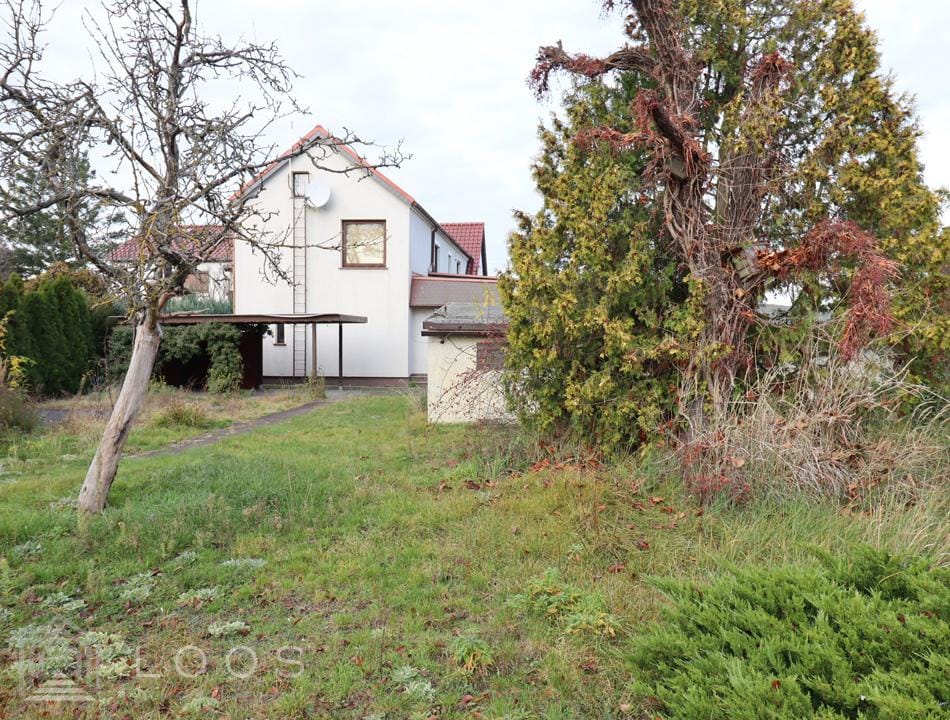 Immobilie in Gröditz - Zuhause für zwei: Zweifamilienhaus mit viel Grün und Biotop - Bild 0