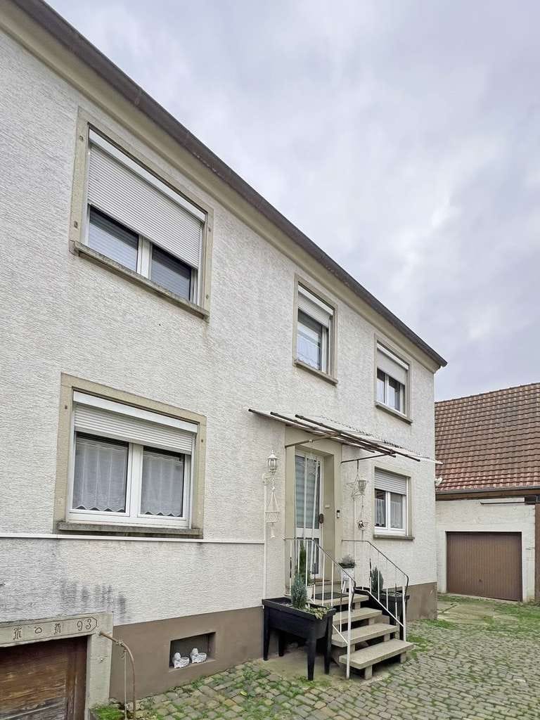 Immobilie in Sippersfeld - POCHERT IMMOBILIEN - Idyllisches Anwesen in Sippersfeld: 2 Wohnhäuser mit Scheune und Grünland  - Bild 2