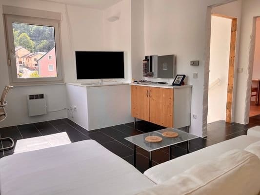 Immobilie in Waxweiler - Kleines Einfamilienhaus mit Nebengebäude im Top Zustand  zu verkaufen! - Bild 0