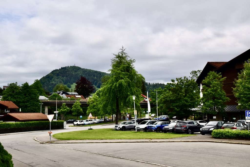 Immobilie in Oberstaufen - Gelegenheit - großzügige 2,5-Zimmerwohnung mit PKW Außenstellplatz in Zentrumslage von Oberstaufen - Bild 3