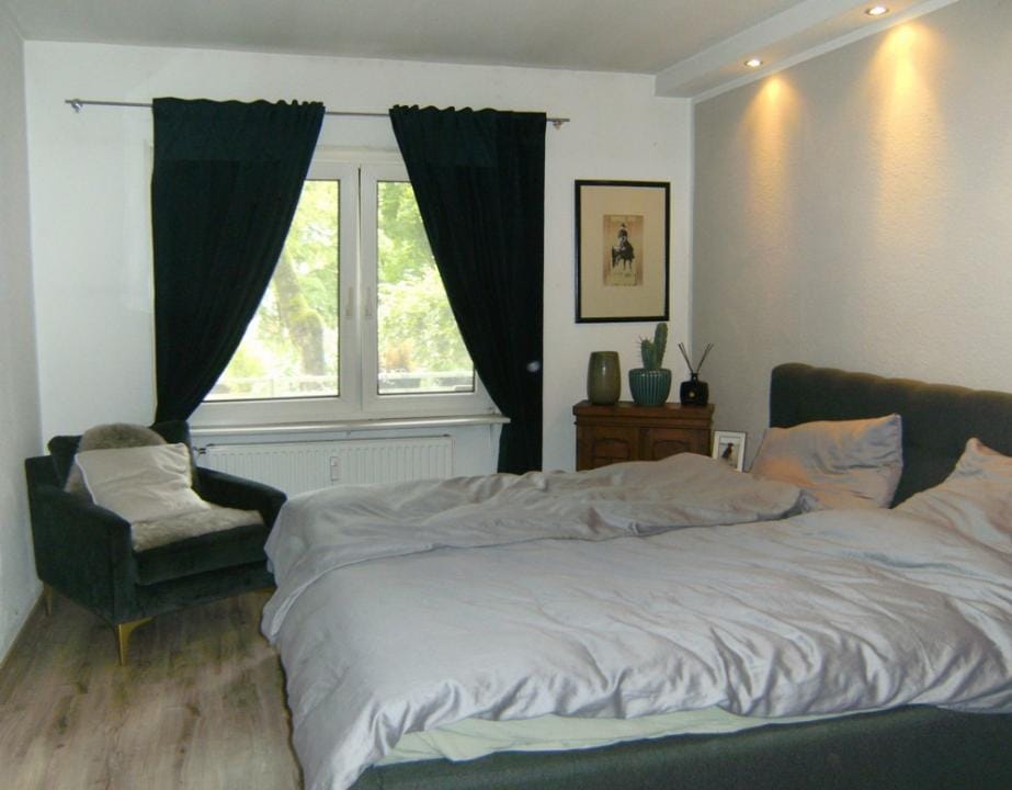 Immobilie in Ammersbek - NATURNAHE 3-ZIMMER-WOHNUNG MIT GARTEN, LOGGIA UND SONNENTERRASSE – IHR NEUES ZUHAUSE IN AMMERSBEK - Bild 3