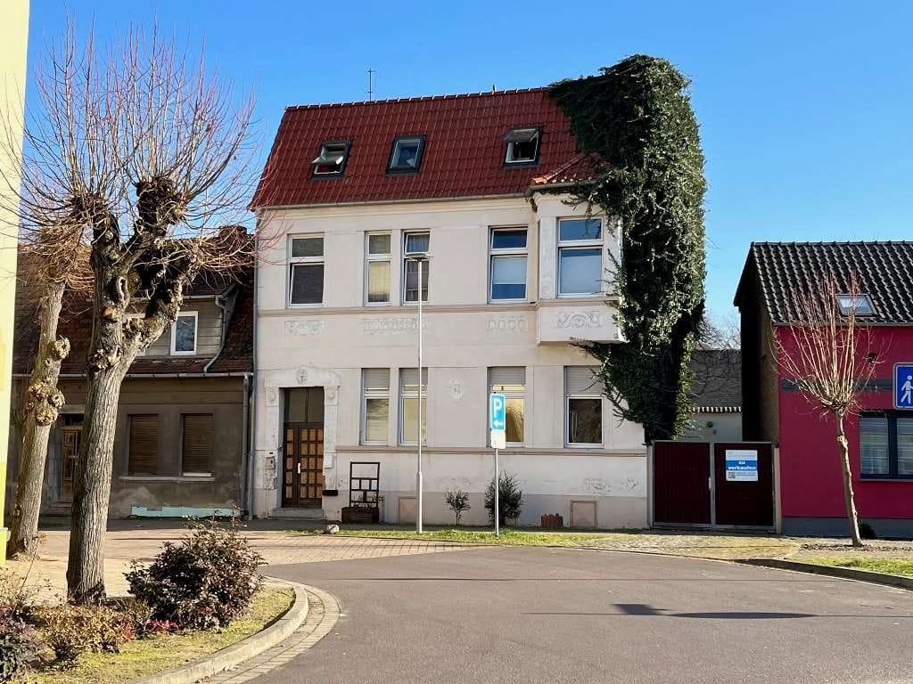 Immobilie in Möckern - Wohnen & Vermieten
Stadtnahe Rendite - Wohnen mit Perspektive - Bild 0