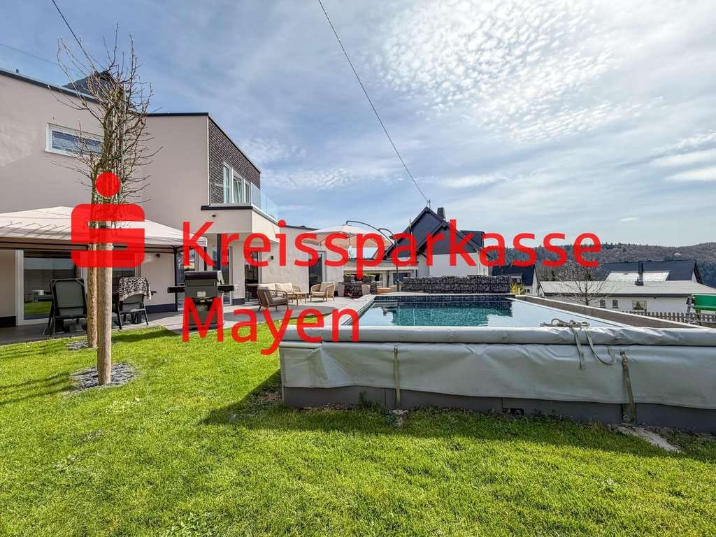 Immobilie in Sankt Johann - Stilvoll modernisiertes Traumhaus mit Pool und Top-Ausstattung - Bild 0