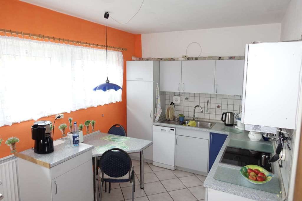 Immobilie in Diepholz - *** Ein- bis Zweifamilienhaus in Heede mit Wintergarten und Doppelgarage*** - Bild 4