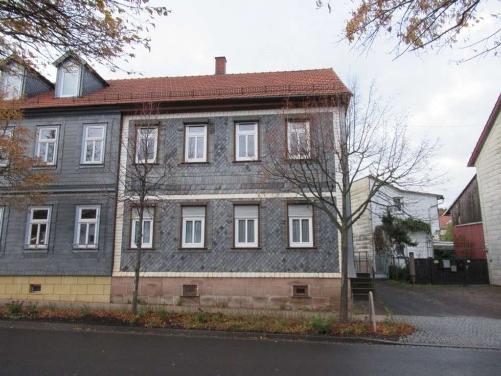 Immobilie in Friedrichroda - 2 Häuser zu einem Preis - vielseitig nutzbar 
 - Bild 1