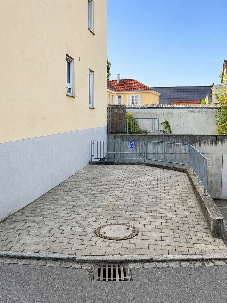 Immobilie in Leutkirch im Allgäu - EG-Wohnung zentral & ruhig – Terrasse, Garten, Stellplatz - Bild 3