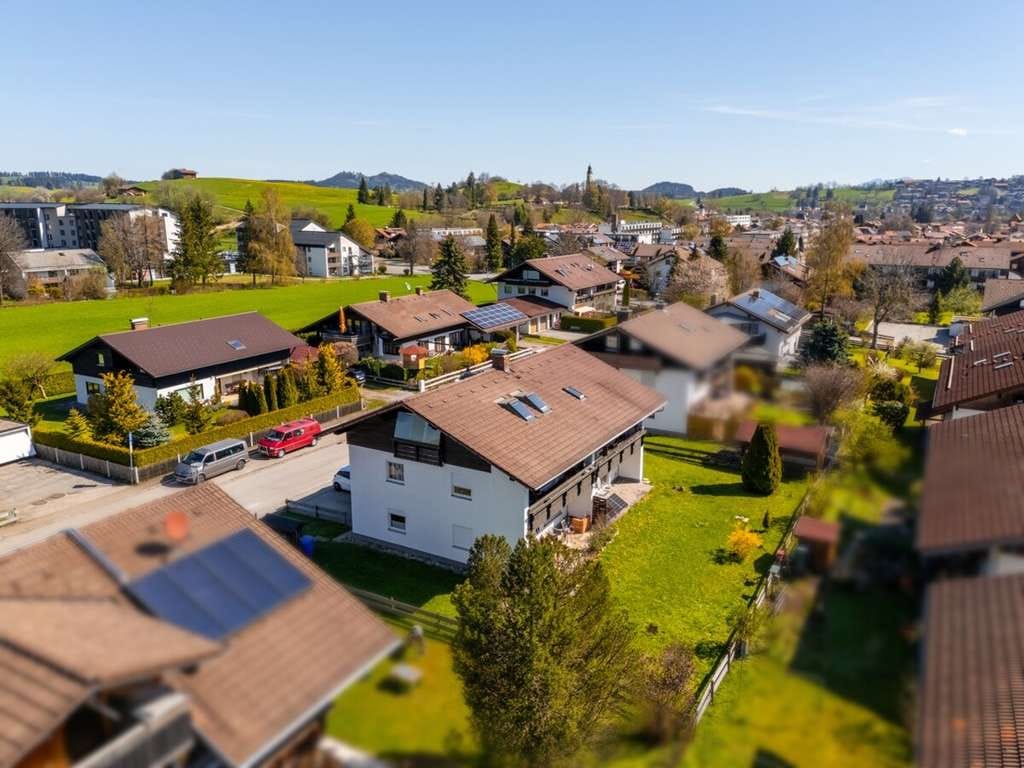 Immobilie in Pfronten - Dachgeschoss mit Weitblick: 3 Zimmer, zwei Balkone und Garage in Pfronten-Ried – bezugsfrei - Bild 3
