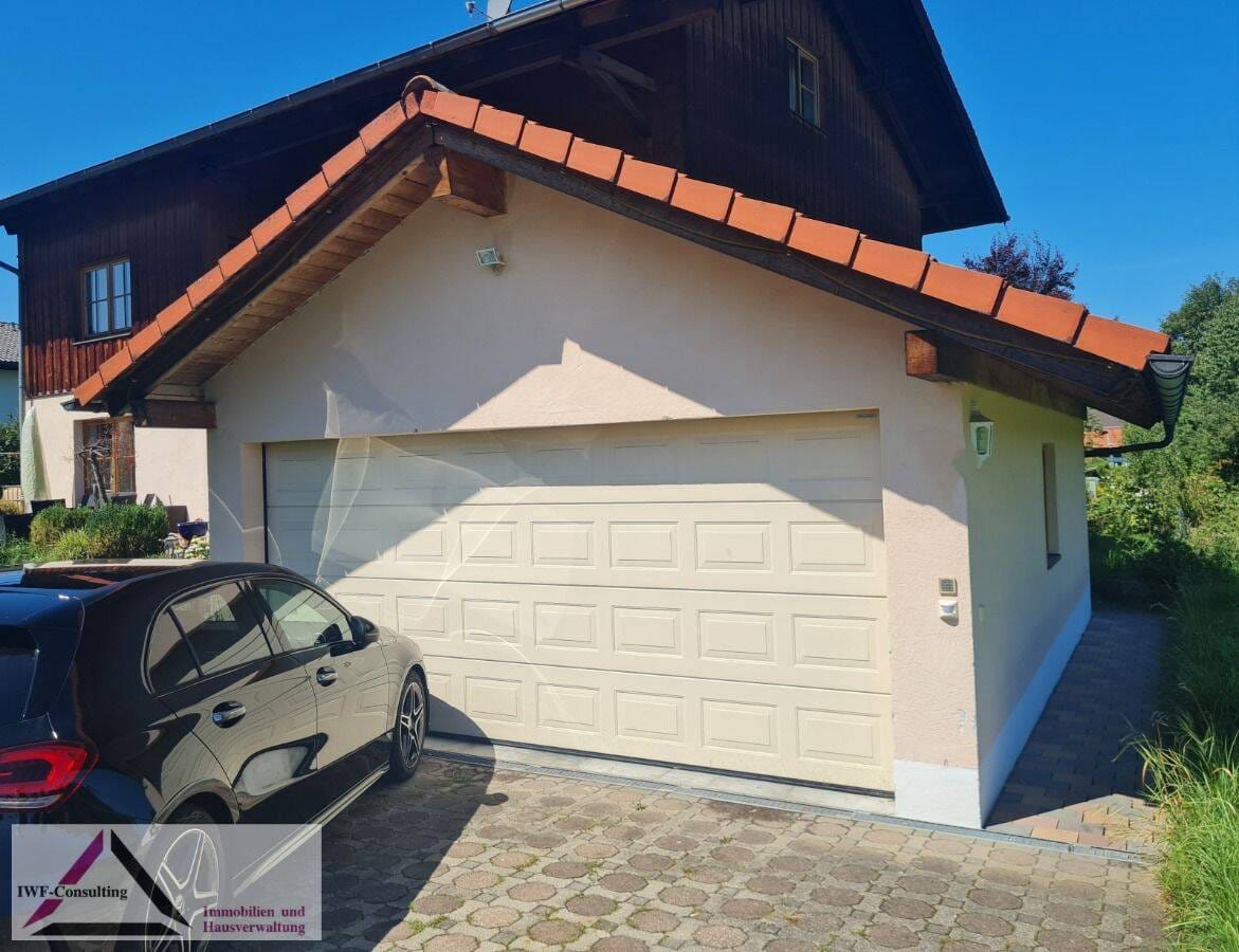 Immobilie in Bernau am Chiemsee - Modernisiertes MFH mit Bergblick - Chiemsee - voll vermietet - Bild 3