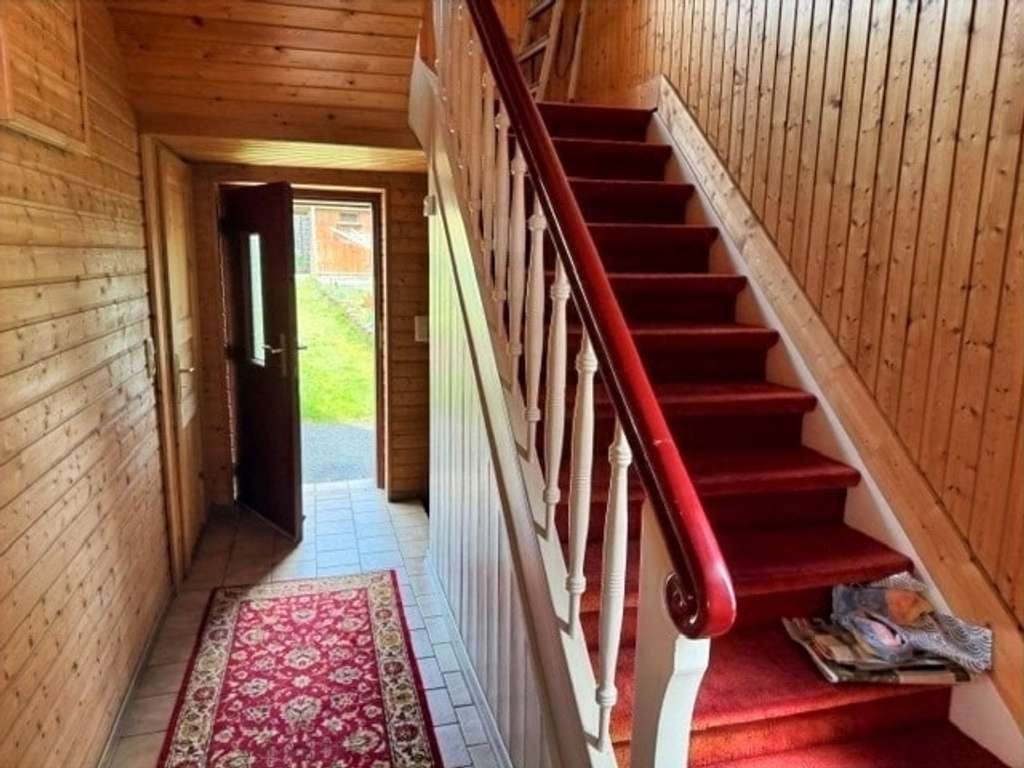 Immobilie in Kruft - Freistehendes Haus mit Scheune und Baulandpotenzial - Bild 4