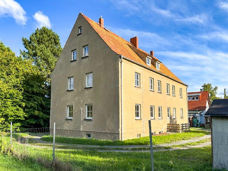 Immobilie in Leutersdorf - 300 m² Wohnfläche im ruhigen Grün! - Bild 1