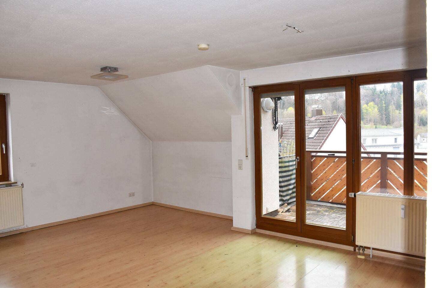 Immobilie in Bräunlingen - !!! Schöne 4-Zimmer-Maisonettewohnung ab Sofort verfügbar !!! - Bild 1
