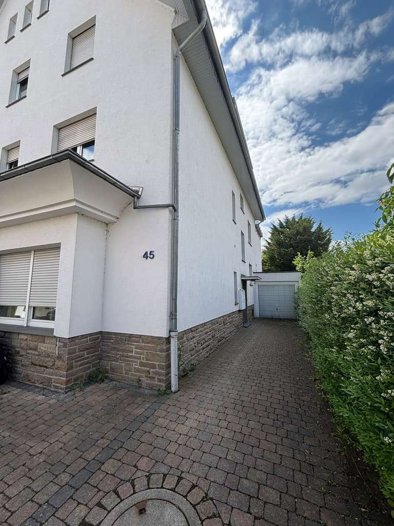 Immobilie in Lippstadt - Attraktives 6-Familienhaus im beliebten Lippstädter Norden – Kapitalanlage mit Potenzial - Bild 1