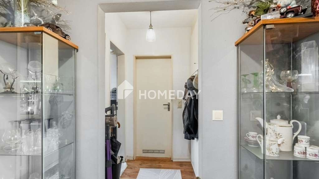 Immobilie in Neu-Isenburg - Gut geschnittene 2-Zimmer-Wohnung im obersten OG mit Balkon, Aufzug und Stellplatz in Neu-Isenburg - Bild 4