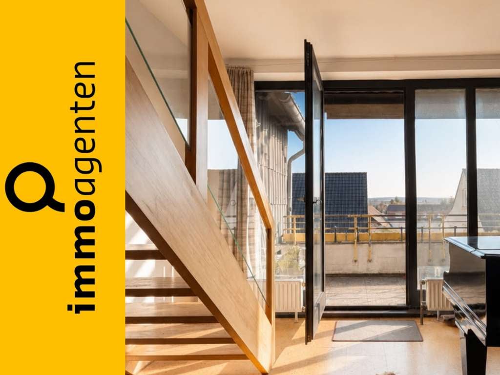 Immobilie in Holzminden - Großzügige Maisonette-Wohnung mit Galerie, Fachwerkcharme & Balkon in Holzminden! - Bild 0