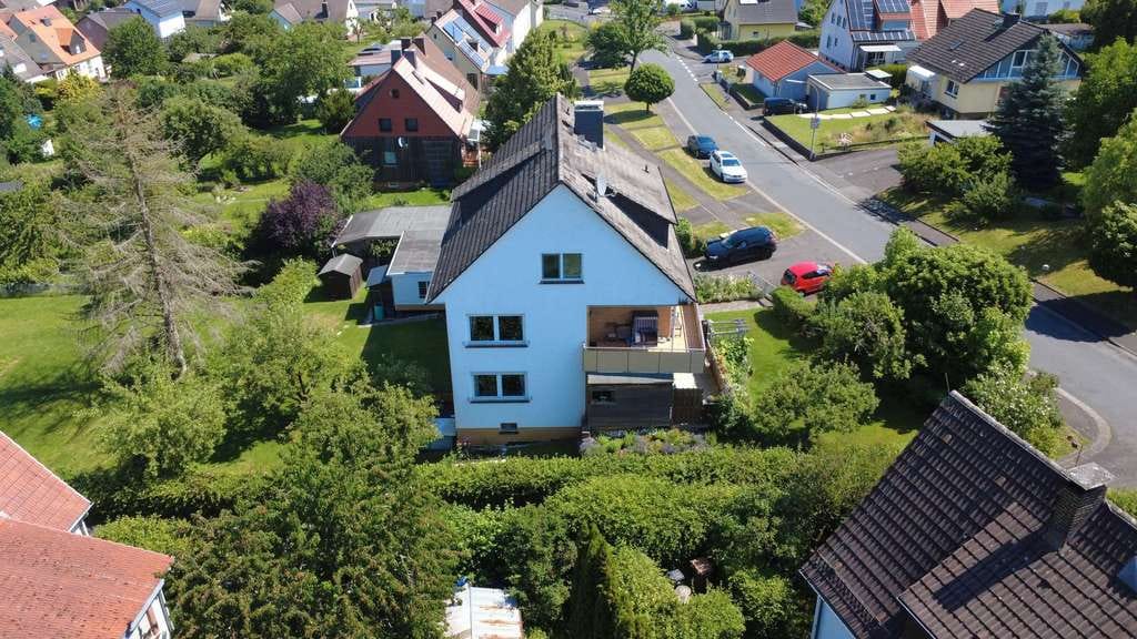 Immobilie in Ahnatal - Mehrfamilienhaus mit 4 Wohnungen auf 280 m² Wohnfläche und 720 m² Grundstück - Bild 3