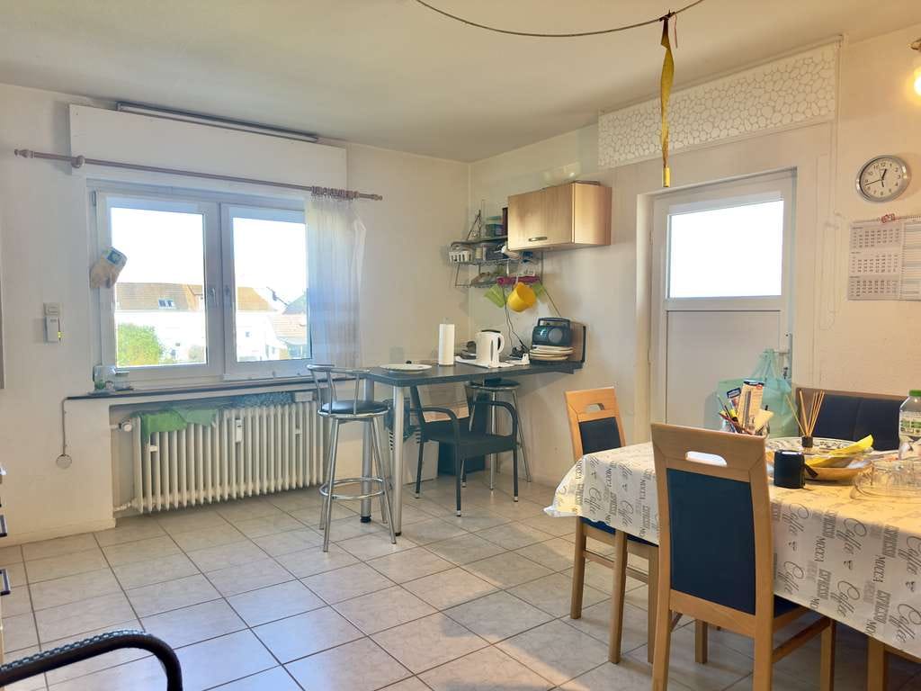 Immobilie in Geseke - 5,21 % Rendite, Kernstadt, Wohnung 108 qm + Ausbaupotential 42 qm, mit Balkon und eigenem Eingang! - Bild 3
