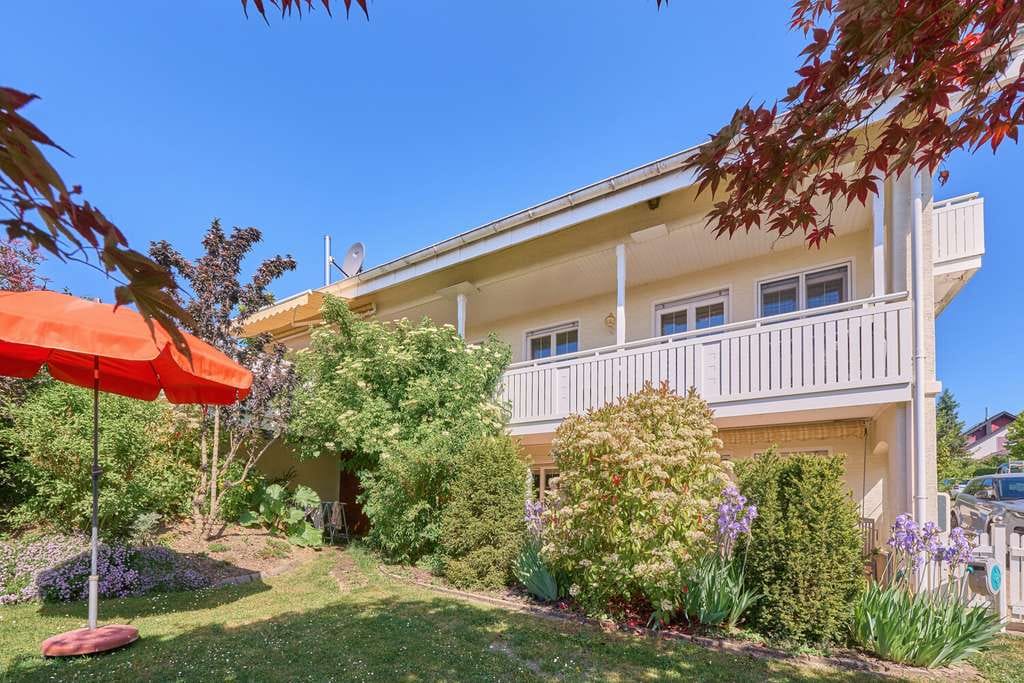 Immobilie in Inzigkofen - Stilvolles Einfamilienhaus mit Einliegerwohnung und wundervollem Garten - Bild 3