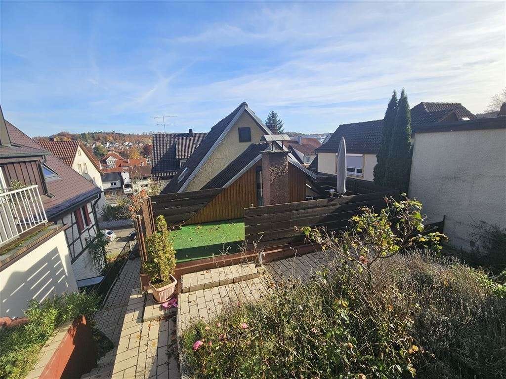Immobilie in Heidenheim an der Brenz - Kleines Haus im Flügel mit schönem Garten und Denkmalschutz - Bild 1