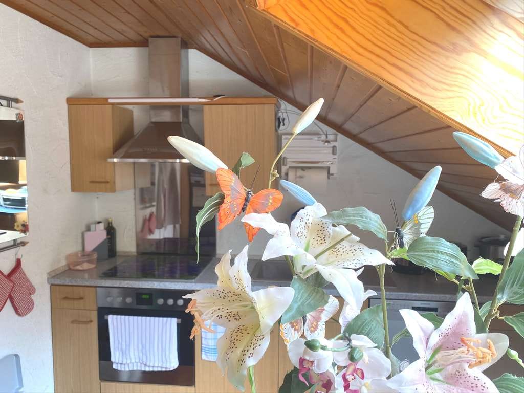 Immobilie in Neckargemünd - Gemütliche 2,5-ZKB-Dachgeschosswohnung in ruhiger Umgebung - Bild 2