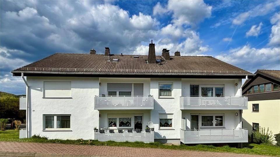 Immobilie in Bad Wildungen - Nachhaltige Kapitalanlag in Bad Wildungen - Gepflegtes Mehrfamilienhaus mit Mietsteigerungspotenzial - Bild 0