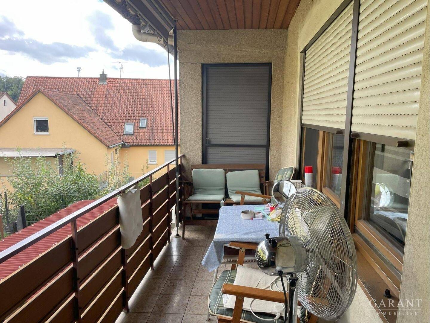 Immobilie in Gemmrigheim - * Charmantes Familien-/Generationenhaus mit ganz viel Potenzial in ruhiger Wohnlage * - Bild 2