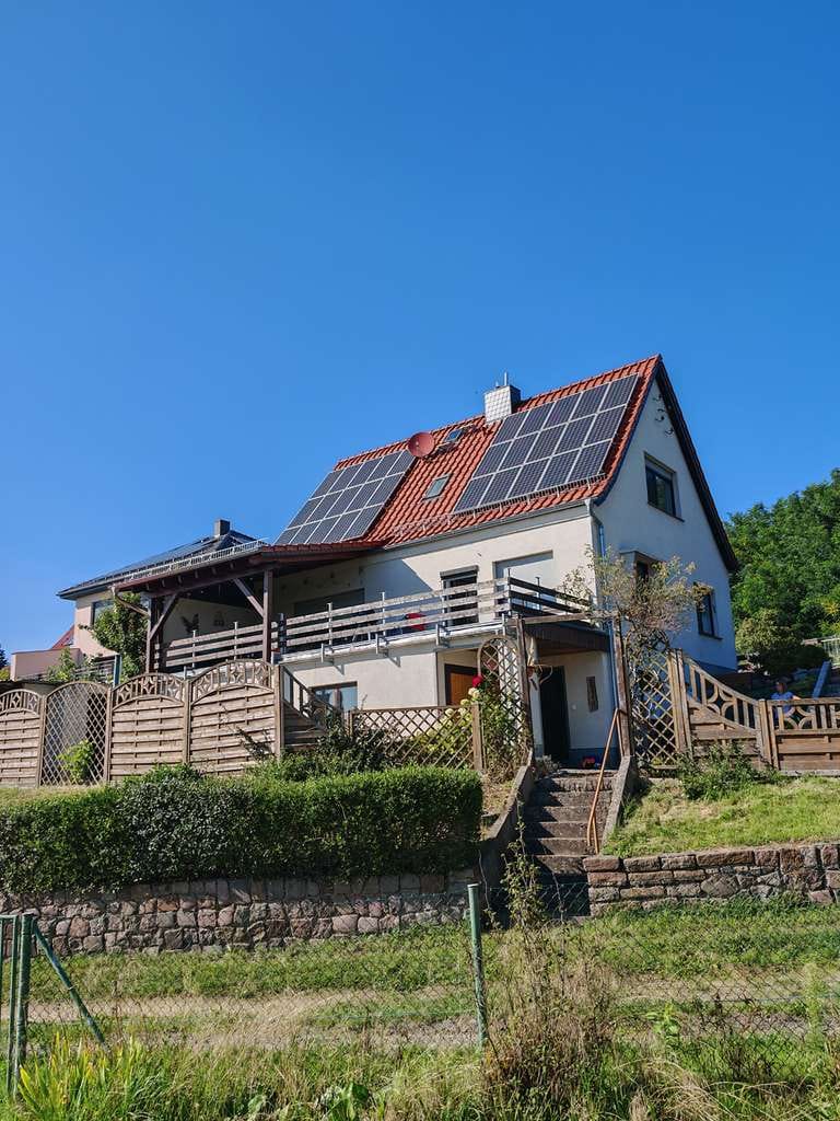 Immobilie in Fichtwald - Freistehendes EFH mit Sonnenterrasse und schöner Aussicht zu verkaufen! - Bild 1
