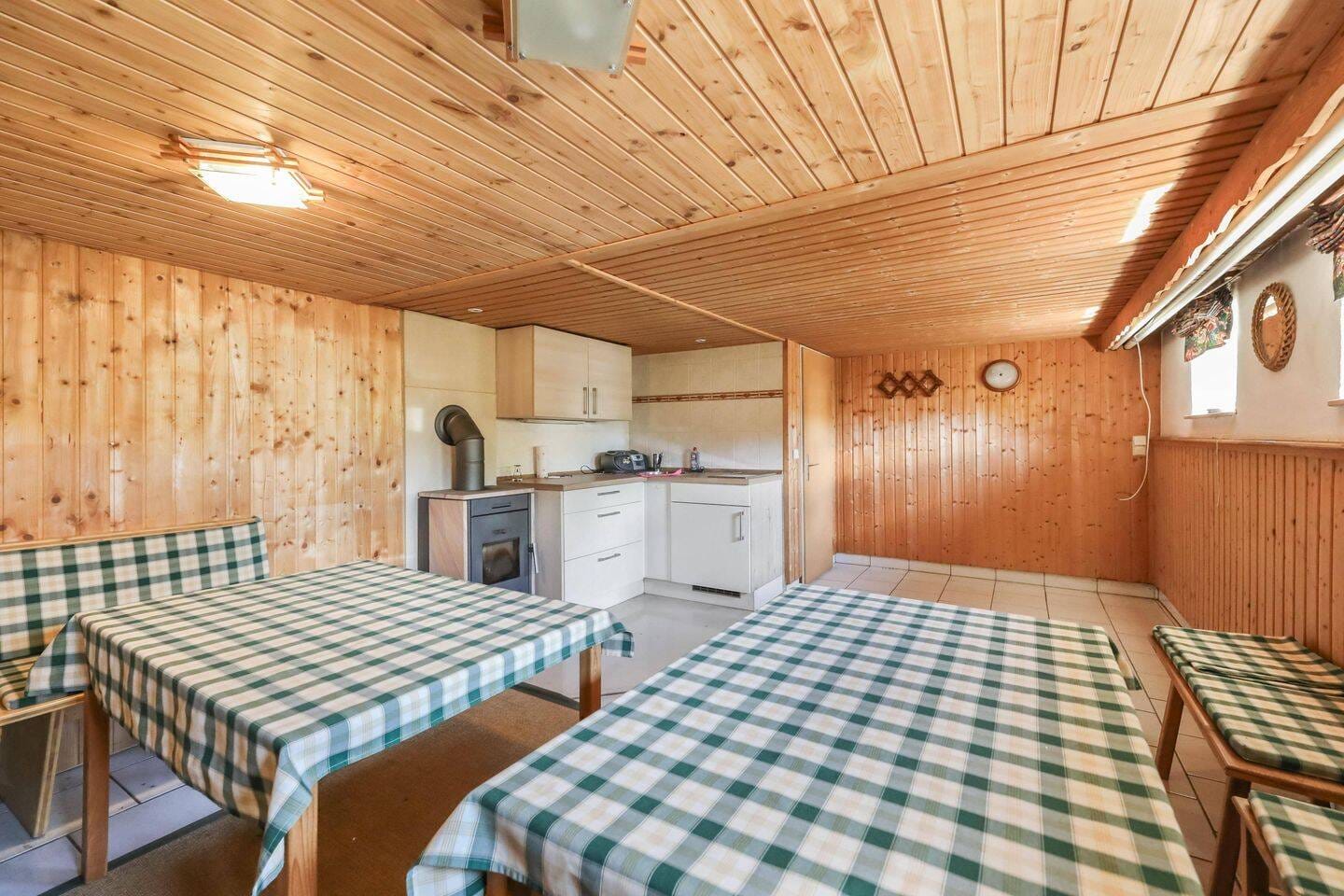 Immobilie in Lößnitz - Charmantes Zweifamilienhaus mit Geschichte, Platz und vielfältigen Möglichkeiten - Bild 3
