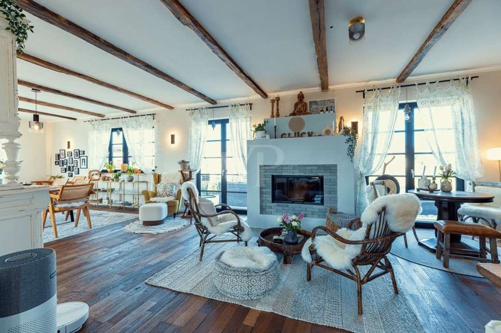 Immobilie in Bundorf - Einzigartige Feng-Shui-Villa: Ruhe, Harmonie und Luxus für die ganze Familie - Bild 2