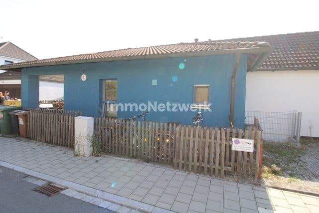 Immobilie in Herzogenaurach - Kapitalanlage in Herzogenaurach: MFH mit 4 Einheiten und Top-Energiewerten - Bild 1