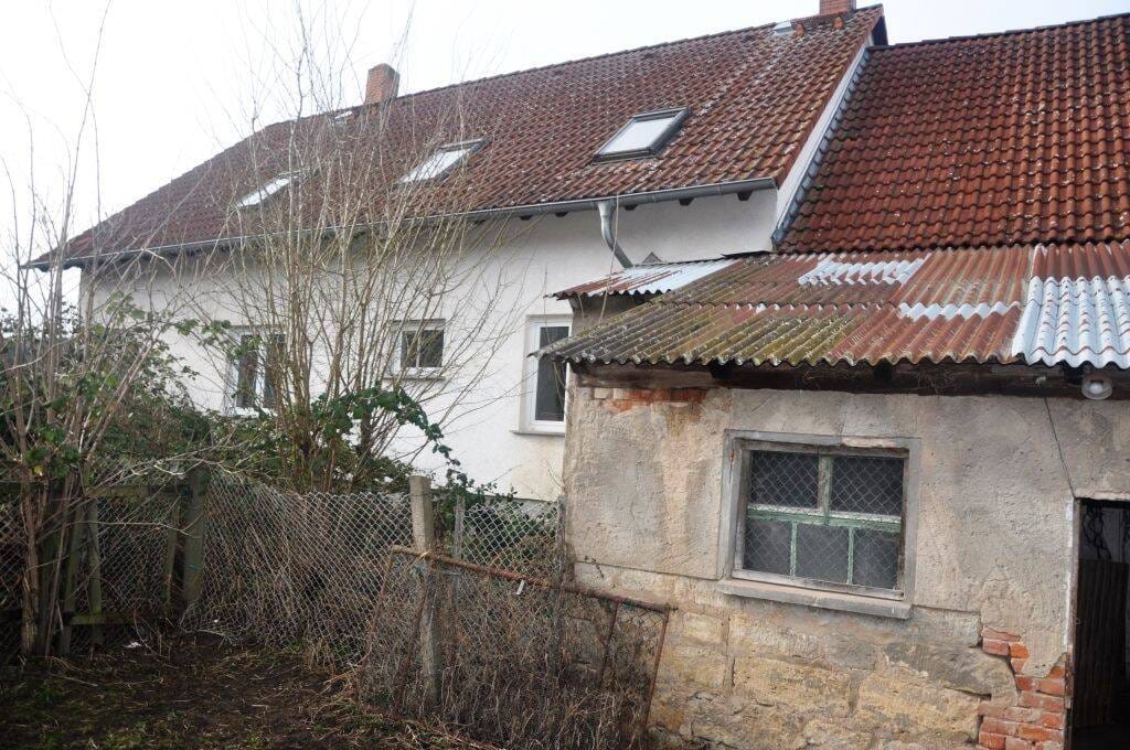 Immobilie in Neuengönna - ehem. Neubauernhaus mit Scheune und großem Grundstück - Bild 2