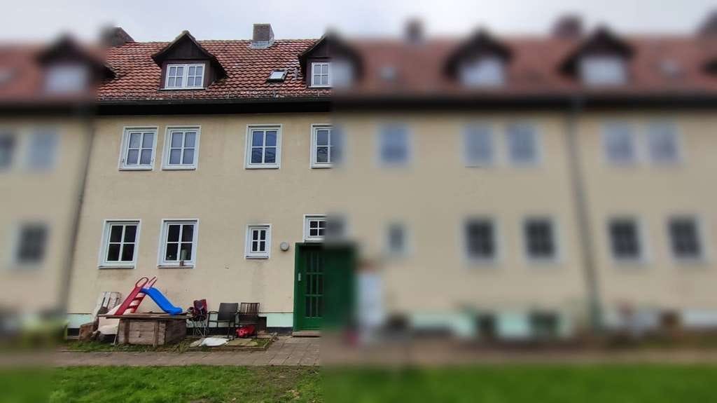 Immobilie in Wanfried - Eine Hälfte des Mehrfamilienhaus mit sechs Wohneinheiten - Bild 1