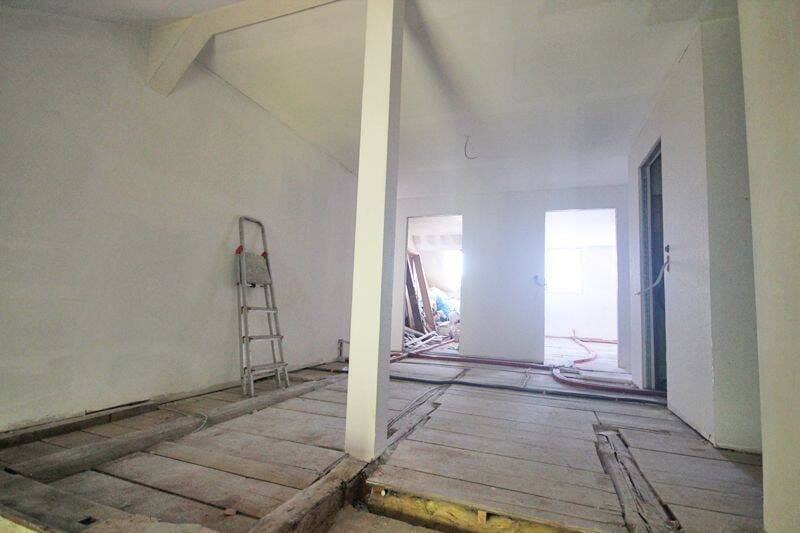 Immobilie in Döbeln - Rohdiamant in einem gepflegten Mehrfamilienhaus - verwirklichen Sie sich selbst - Bild 3