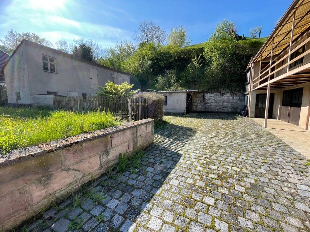 Immobilie in Sömmerda - Sofort einziehen und wohlfühlen - und Erfurt ist ganz nah!  Einfamilienhaus mit Hof/ Garten in ruhiger Lage - Bild 2