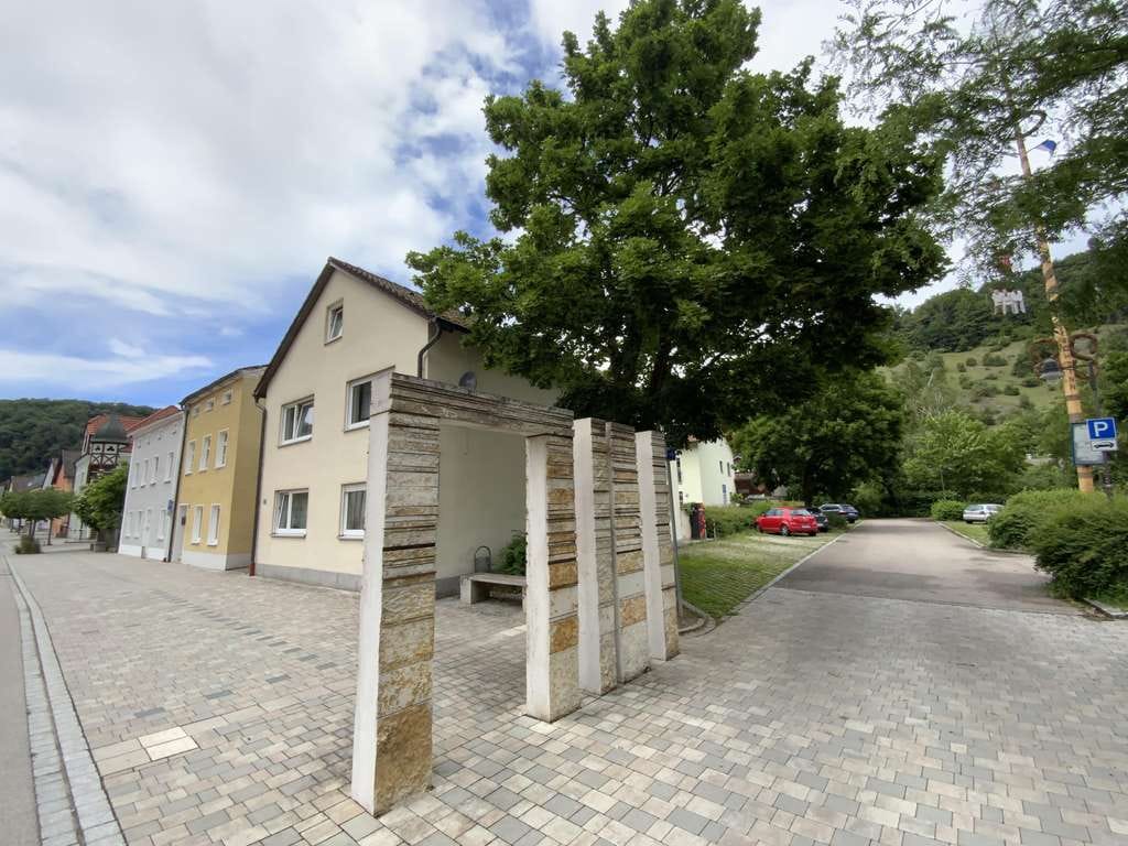 Immobilie in Mörnsheim - Einfamilienhaus in Mörnsheim - Zuhause gesucht? - Bild 1