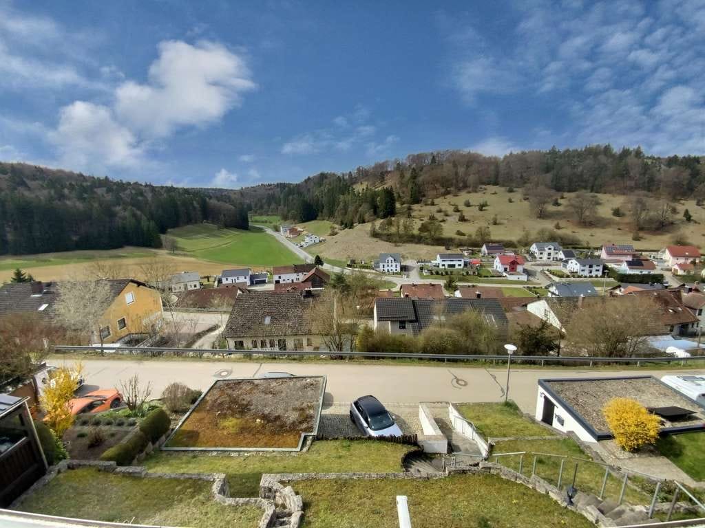 Immobilie in Mörnsheim - Einfamilienhaus in Mörnsheim - sonnige Lage und traumhafte Aussicht  - Bild 3
