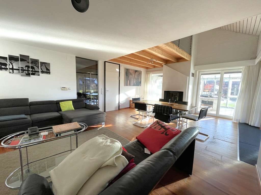Immobilie in Aichach - Extravagantes Haus mit Einliegerwohnung in Aichach! - Bild 4