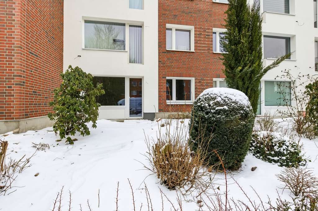 Immobilie in Braak - Energetisch sanierte Erdgeschosswohnung mit  Terrasse und Tiefgaragenstellplatz - Bild 1