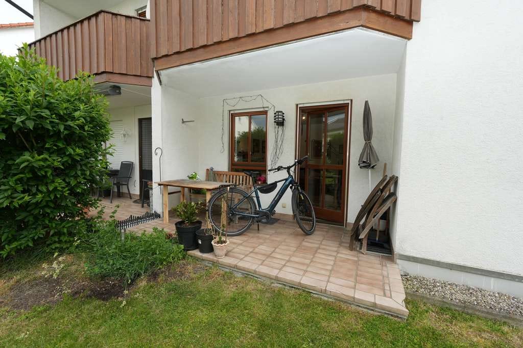 Immobilie in Kastl - schöne 2 Zi.-Erdgeschosswohnung in guter Lage mit zwei Stellplätzen und Terrasse - 795 - Bild 3