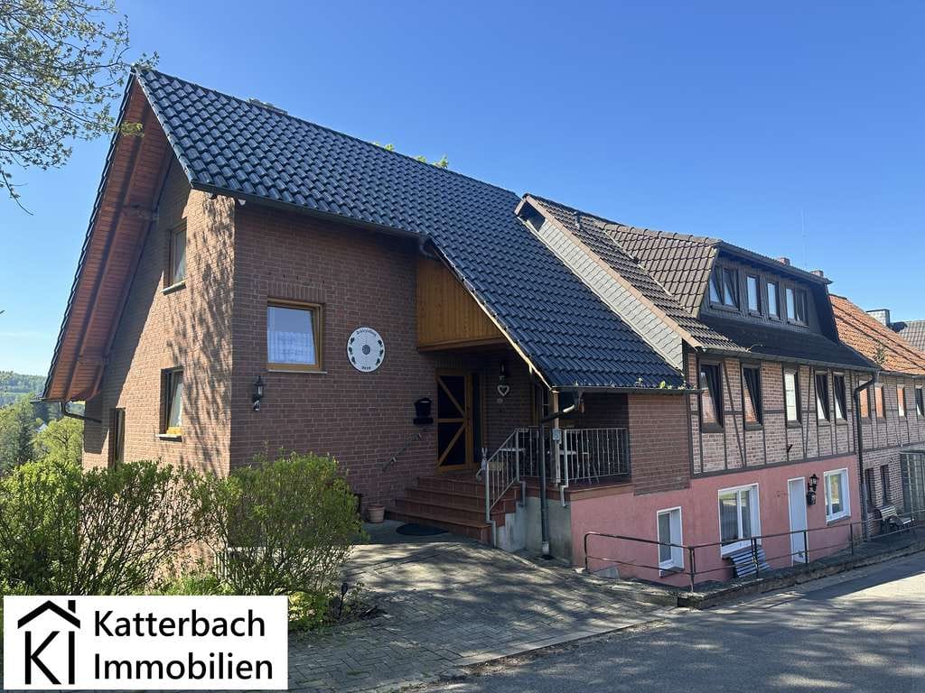 Immobilie in Kalefeld - Großzügige Doppelhaushälfte mit modernem Anbau und traumhaftem Ausblick in Willershausen - Bild 0