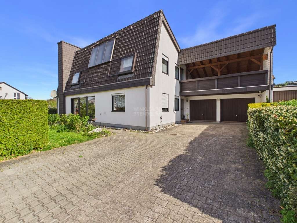 Immobilie in Bindlach - Besonderes Einfamilienhaus auf beeindruckendem Grundstück in Bindlach - Bild 1