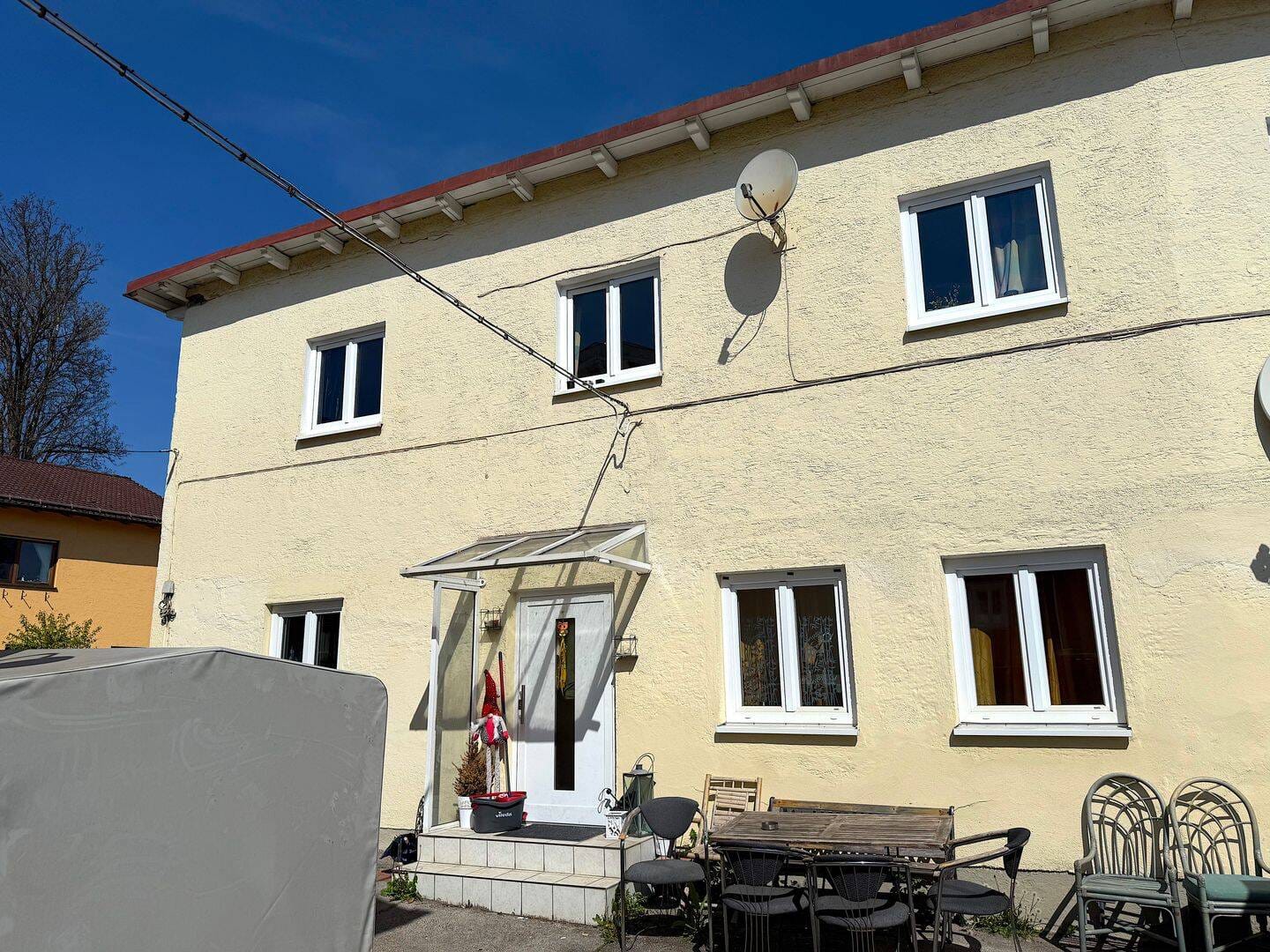 Immobilie in Starnberg - STARNBERG: WOHNBAUGRUNDSTÜCK MIT BESTANDSBEBAUUNG IN ZENTRALER LAGE! - Bild 1