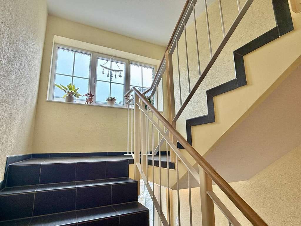 Immobilie in Neubrandenburg - HORN IMMOBILIEN++ Neubrandenburg, helle 3-Raum Eigentumswohnung mit Balkon, Stellplatz und Einbauküc - Bild 3