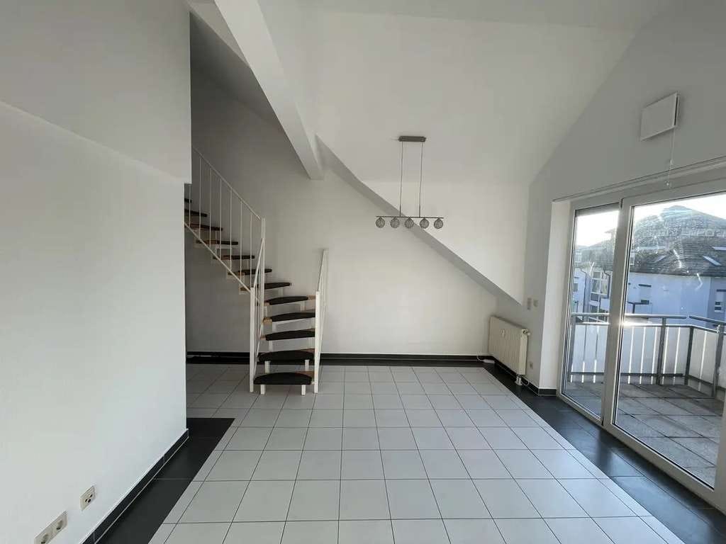 Immobilie in Bad Friedrichshall - Stilvolle Maisonettewohnung: Viel Raum auf zwei Ebenen mit 2 Balkonen - Bild 0