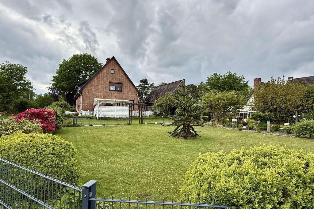 Immobilie in Visselhövede - Jeddingen - Großzügiges Wohnhaus mit Potenzial! - Bild 2
